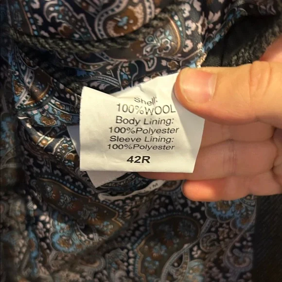 Beautiful Harry Brown Herringbone Tweed Blazer with Paisley Lining. Tags on. - Picture 4 of 8